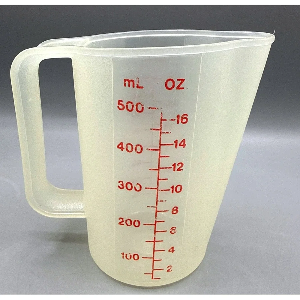 Tupperware Vintage 2 Cup Measuring Pitcher 1669-4 Frosted Red Letters 500mL 16oz